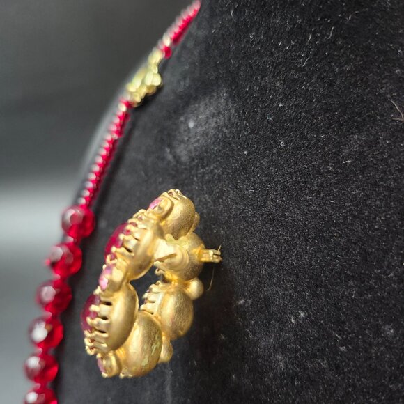 Red Glass Bead Necklace & Brooch - Picture 6 of 7
